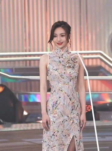 不少網(wǎng)民都為10號陳霈錤未能登上三甲感婉惜。