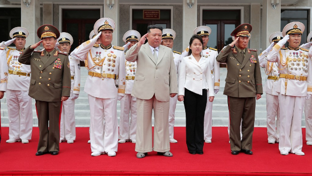 今次是朝鮮媒體相隔100多天后，再次報道金主愛陪同金正恩出行的消息。