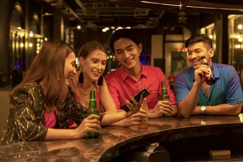 暢享啤酒天堂，1樓大堂吧40+款全球精釀