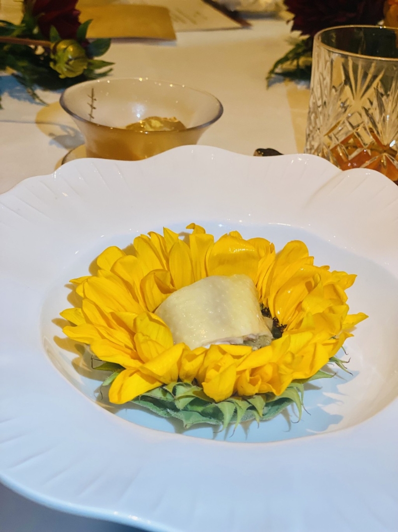 姜蓉真味葵香雞配薑蔥VSOP特調(diào)雞尾酒