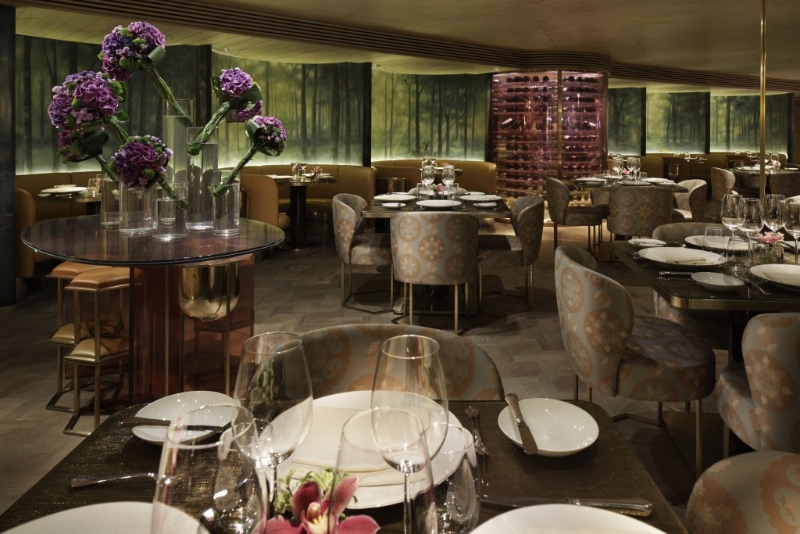 法國(guó)餐廳 éPURE坐擁米芝蓮一星，位于尖沙咀海洋中心