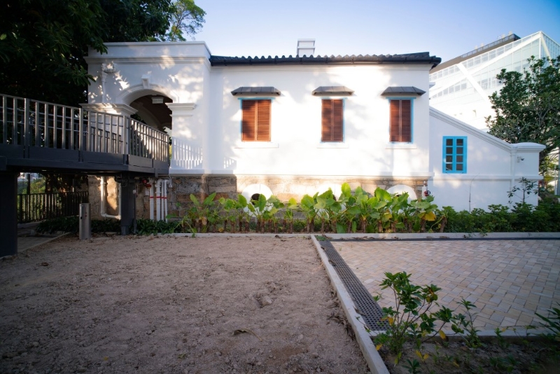 薄鳧林牧場 薄鳧林牧場