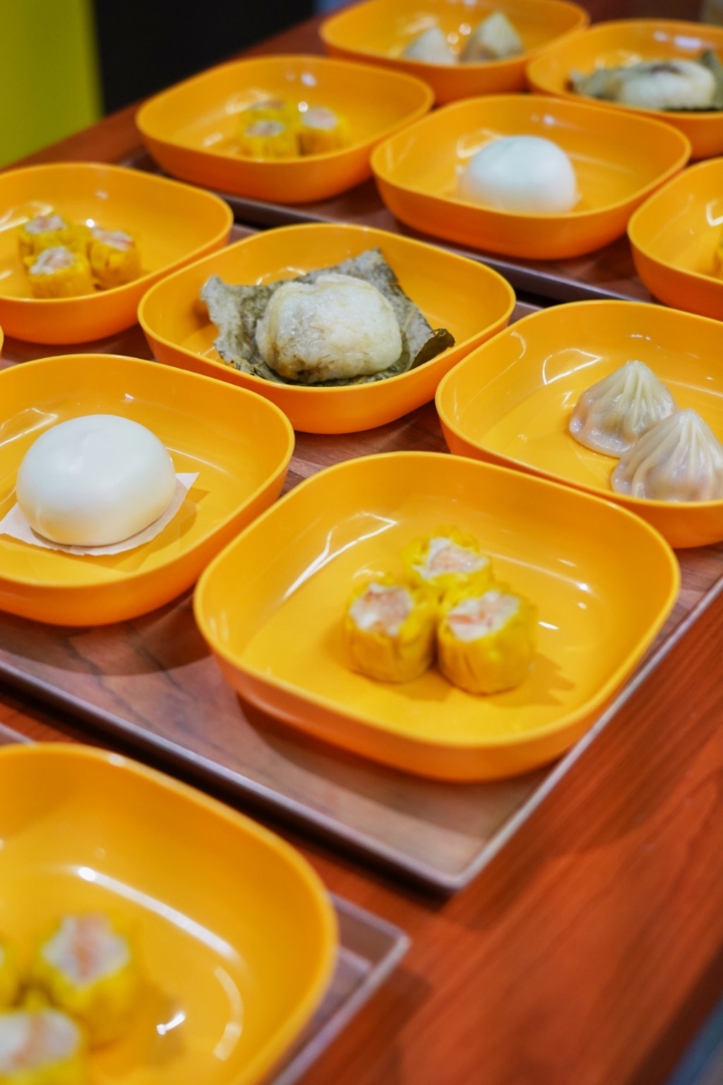 灣仔碼頭現(xiàn)在有五款點(diǎn)心上市。