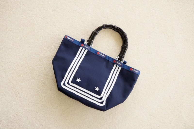 Sailor Tote、小型號(hào)$1,680、中型號(hào)$1,880、LeSportsac。