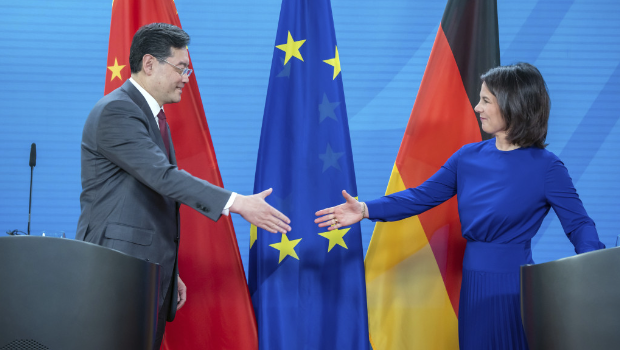 秦剛在柏林同德國外長貝爾伯克會談