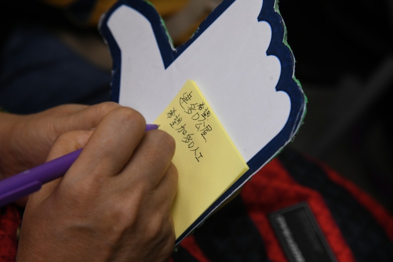 有市民希望政府多建公屋。