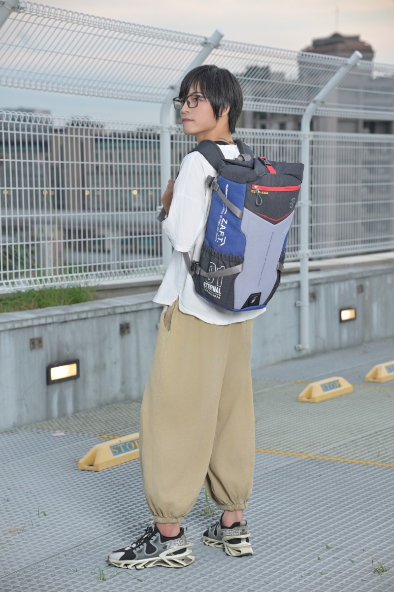 ZGMF-X10A自由高達AGS PRO懸浮減壓背囊，增量型，$899，F(xiàn)X Creations，設(shè)EVA背墊承托系統(tǒng)及中央特強回彈力裝置。 （圖片來源：FX Creations facebook）