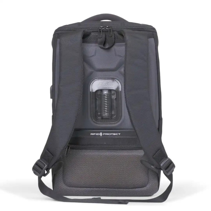 MDS系列AGS PRO懸浮減壓背囊設(shè)計特色，乃采用AGS Pro懸浮減壓系統(tǒng)，內(nèi)里設(shè)iPad隔層、15寸電腦隔層 。 （FX Creations圖片來源：品牌官網(wǎng)）