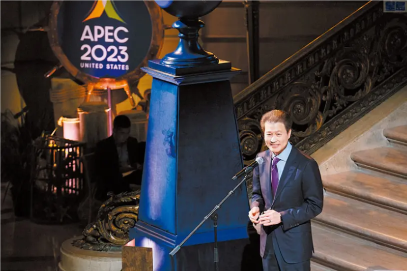 APEC工商咨詢理事會主席吳建民在歡迎招待會上致詞。記者彭詩喬攝