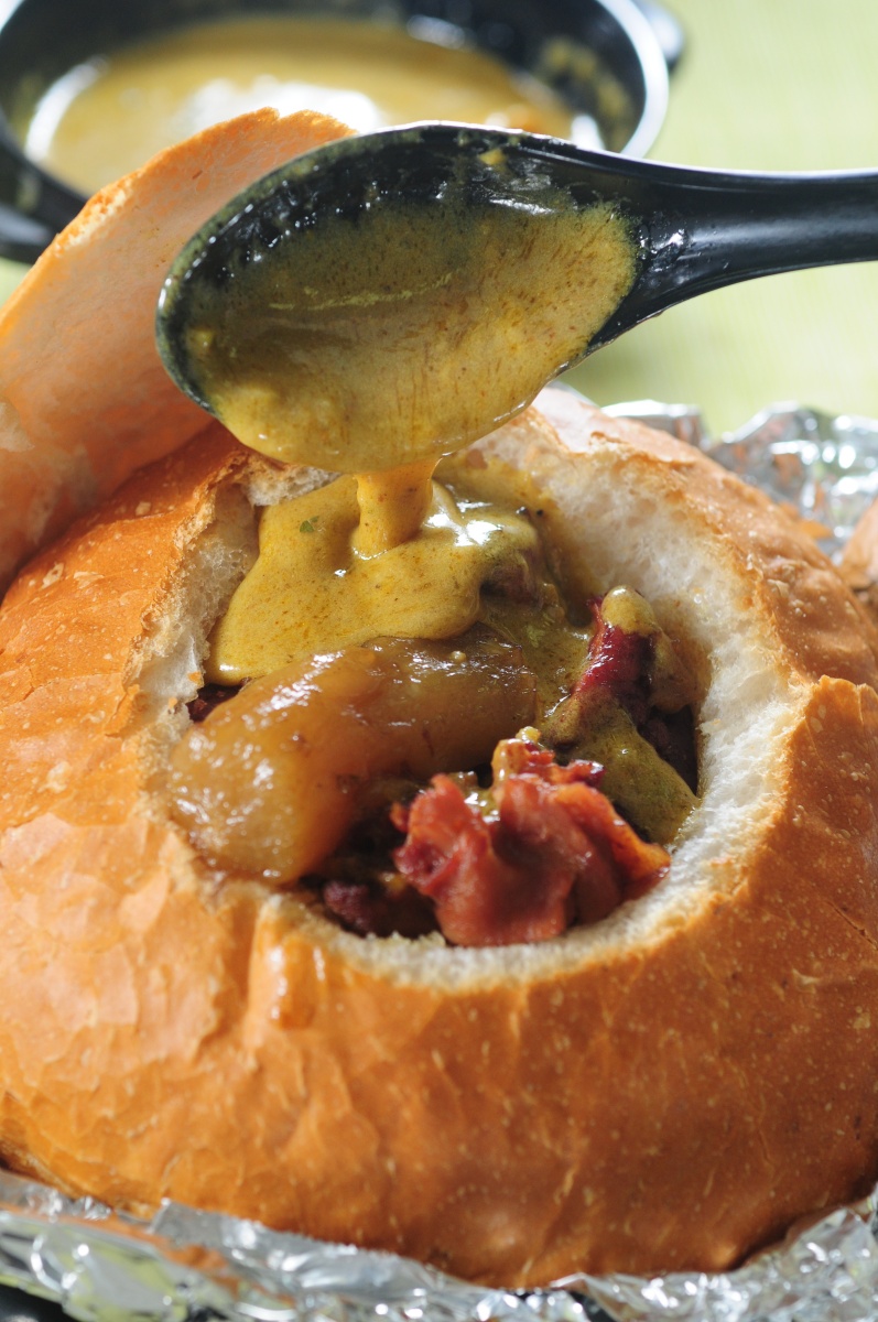 咖喱牛腩農(nóng)夫包。