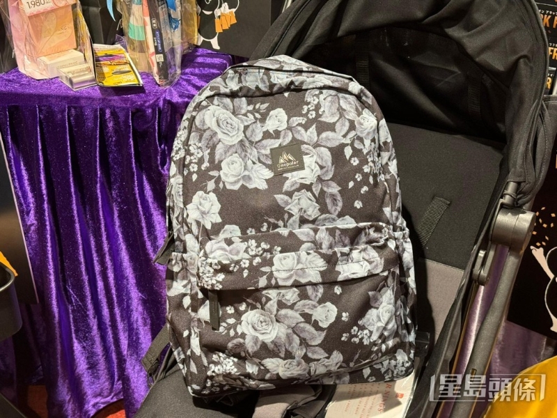 Onepola精選背包$139.5（原價(jià)$279）