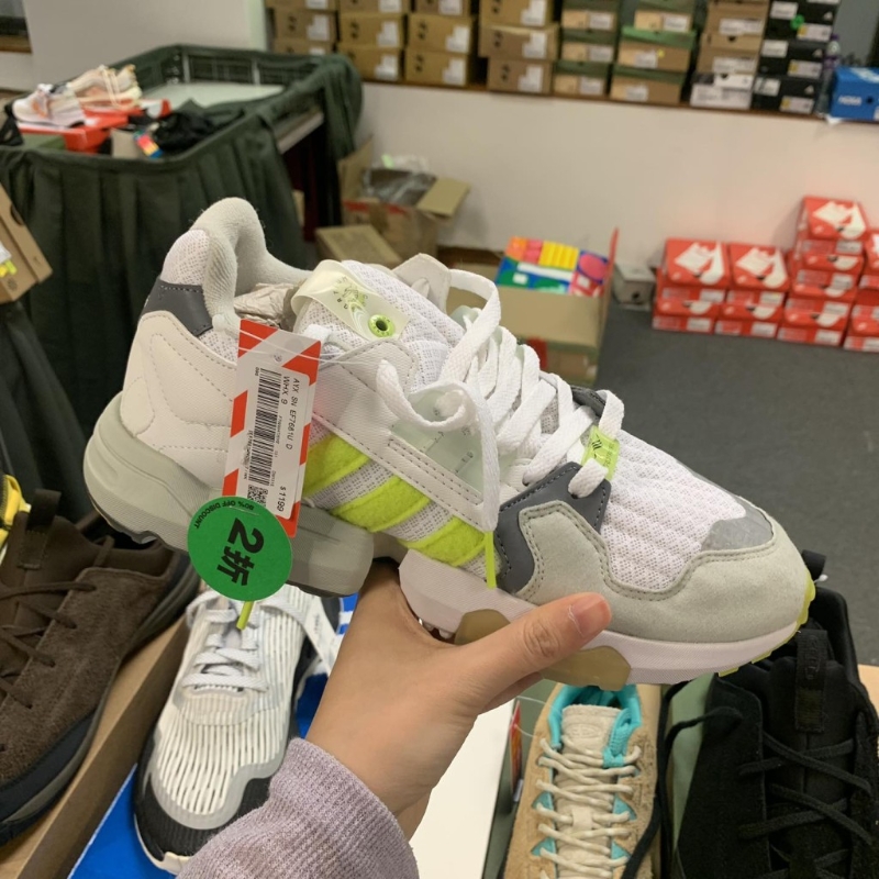 波鞋（圖片來源：Harbour City Bazaar）