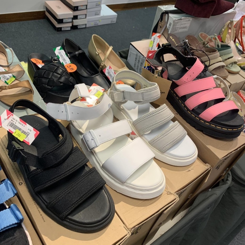 Dr. Martens（圖片來源：Harbour City Bazaar）