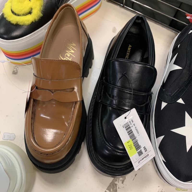 時尚皮鞋（圖片來源：Harbour City Bazaar），