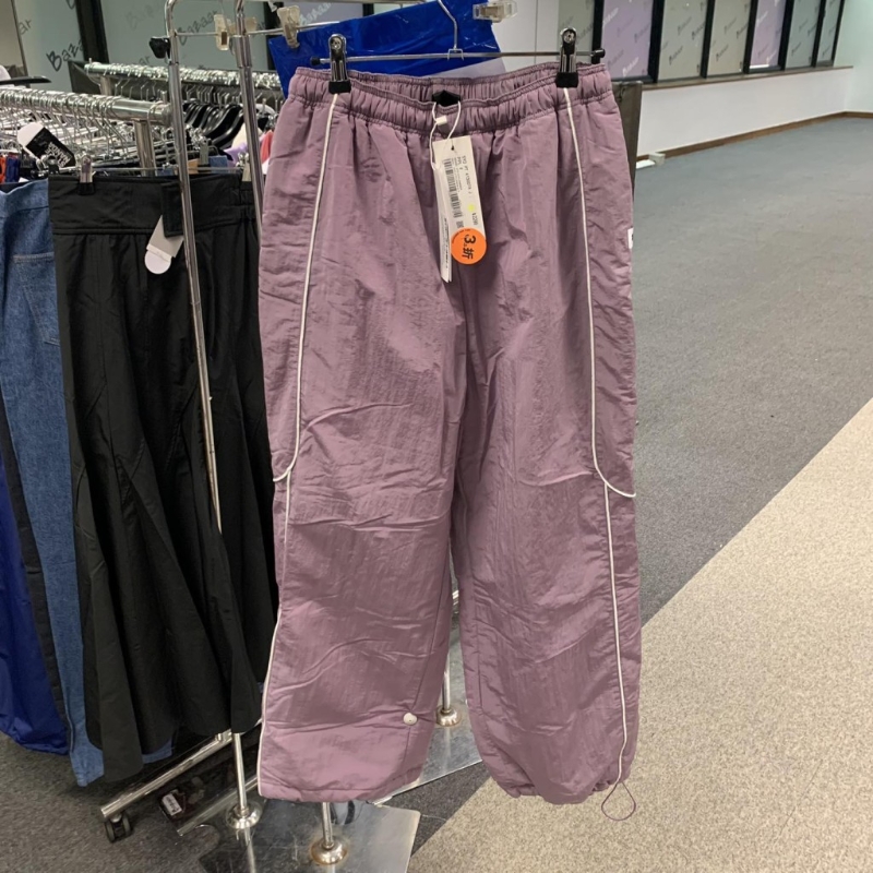 運(yùn)動褲（圖片來源：Harbour City Bazaar）