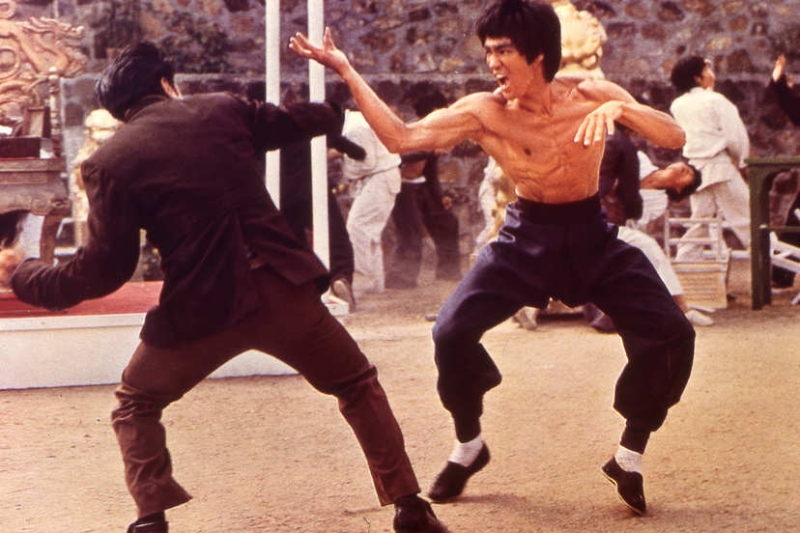 《龍爭虎斗》是最后一部在李小龍生前完整完成的作品。