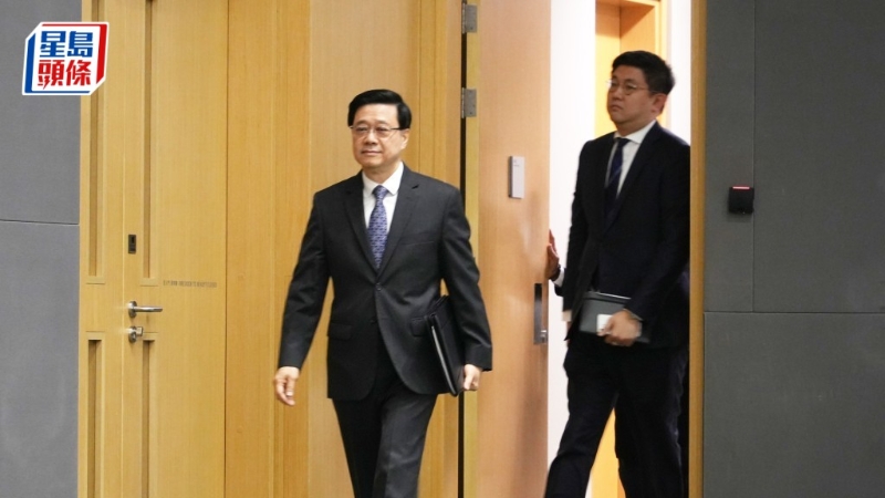 行政長官李家超表示，可根據(jù)候選人對該區(qū)的熟悉程度，是否勤力，以及是否有熱誠為社區(qū)服務(wù)等作為擇優(yōu)指標(biāo)。資料圖片