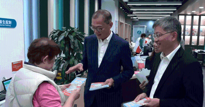 區(qū)選會選舉將在本周日（10日）投票，再有政府部門紛紛出動谷票。醫(yī)務(wù)衛(wèi)生局FB