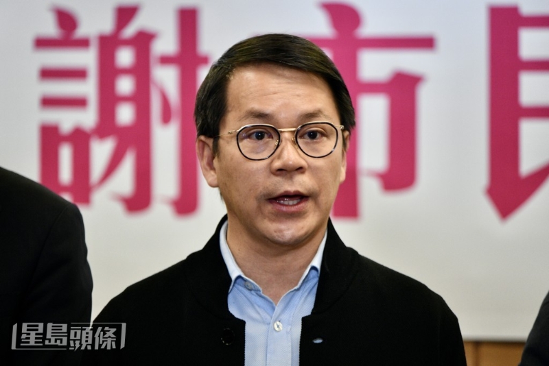 民建聯(lián)主席陳克勤衷心感謝市民支持及選舉團隊努力。 盧江球攝