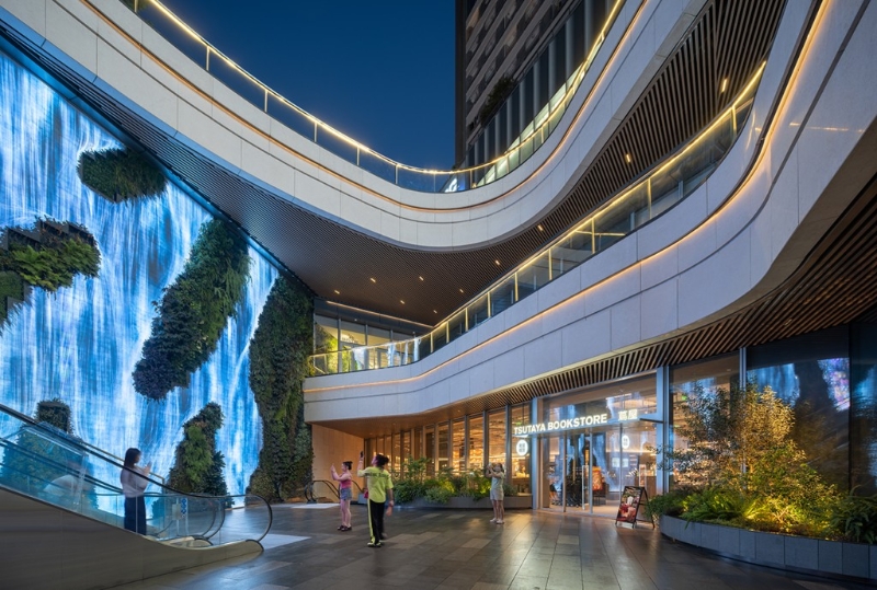 吃喝潮玩看展覽，一站式體驗(yàn)。