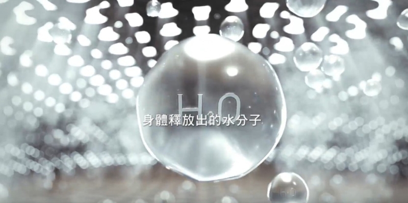 UNIQLO亦有將HEATTECH我發(fā)熱原理于網(wǎng)站公開！