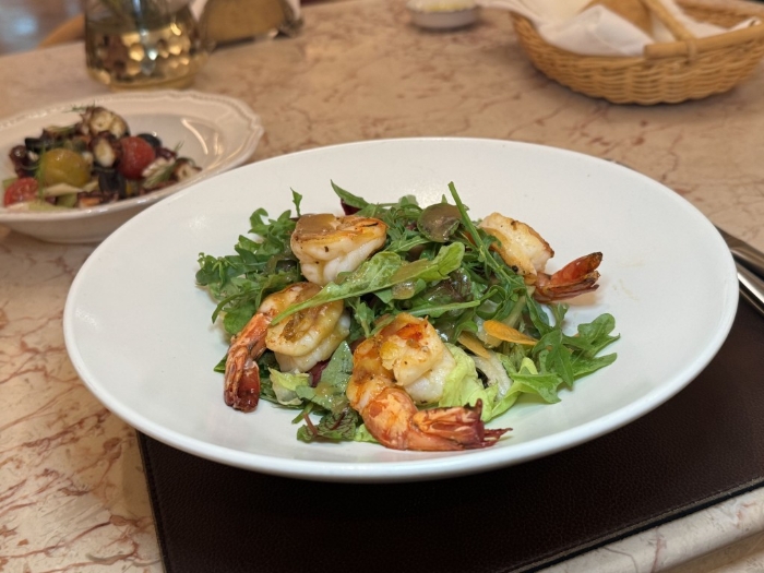 虎蝦火箭菜沙律配芥末蜜桃汁 虎蝦火箭菜沙律配芥末蜜桃汁