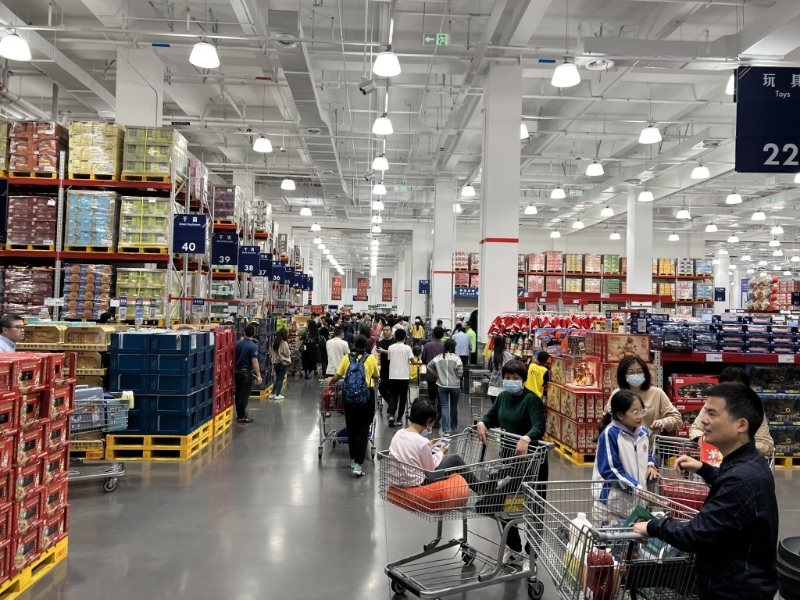 深圳山姆超巿當(dāng)中以前海旗艦店最大，建筑面積達6.2萬平方米（約66萬呎）。