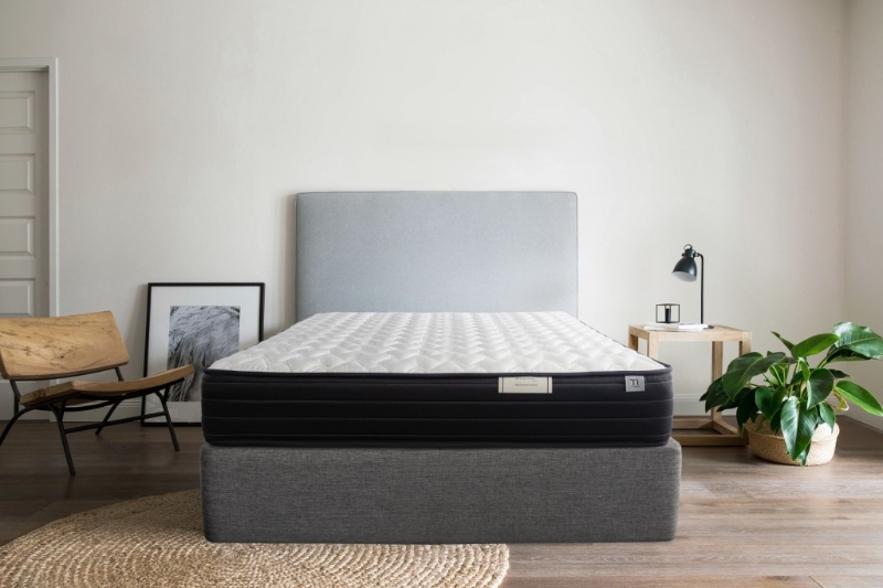 Sealy SpineCare ONE專利護脊系列床褥原價$9,880至$22,480、現(xiàn)售$4,940至$11,240S。