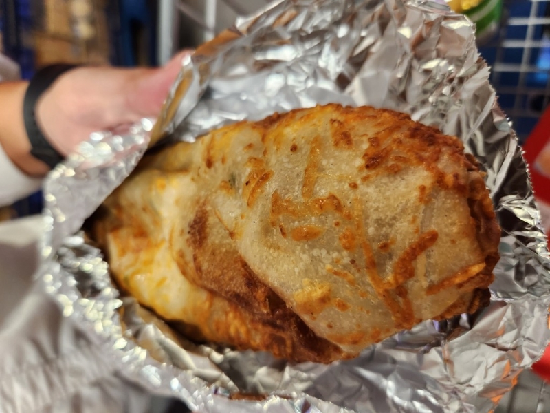 開巿客獨有的招牌食物￥28.9的牛肉卷，代購誠意推介。 資料圖片