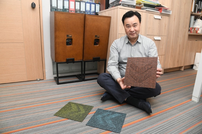 專(zhuān)營(yíng)高級(jí)建材超過(guò)20年的JIBPOOL，其創(chuàng)辦人Eddy Wong近年亦致力引入可持續(xù)發(fā)展的地墊產(chǎn)品，以減少對(duì)環(huán)境的負(fù)擔(dān)。