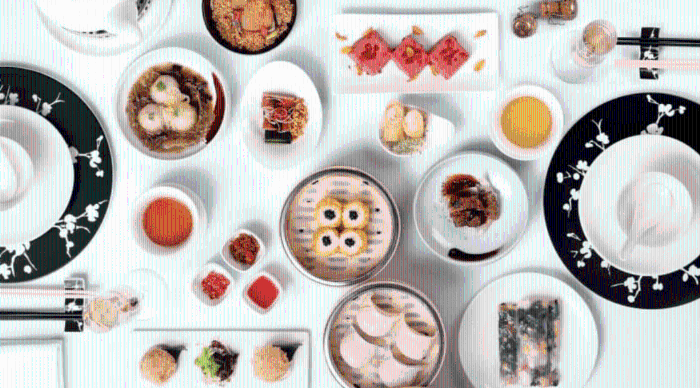 國金軒位于尖沙咀The Mira美麗華酒店3樓，自2012年起屢獲香港澳門米芝蓮指南推薦，繼去年推出點心放題反應(yīng)熱烈，今年也載譽歸來。