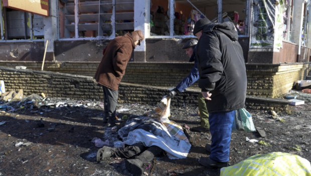 頓涅茨克遭受炮擊。