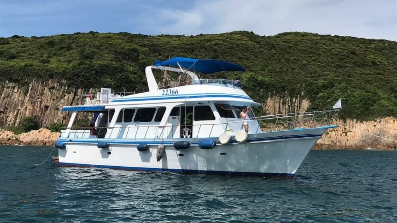 煙花遊艇觀光之旅/每位$798/KK，行程包括參觀賣點心工作坊及享用臻煌開運九大簋晚餐，現(xiàn)預(yù)訂本地吃喝玩樂淨(jìng)值滿$1,000或以上，輸入指定優(yōu)惠碼享95折。