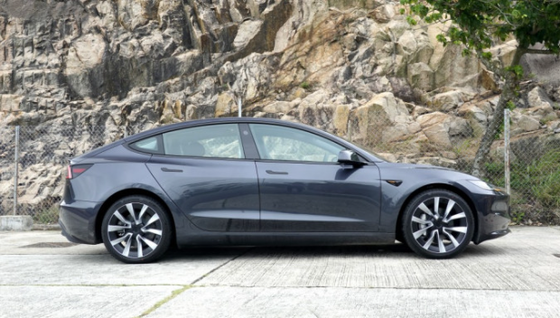 電動(dòng)車“買賣Quota”炒價(jià)升逾倍，最貴逾2萬元，議員倡新車一年內(nèi)禁轉(zhuǎn)手