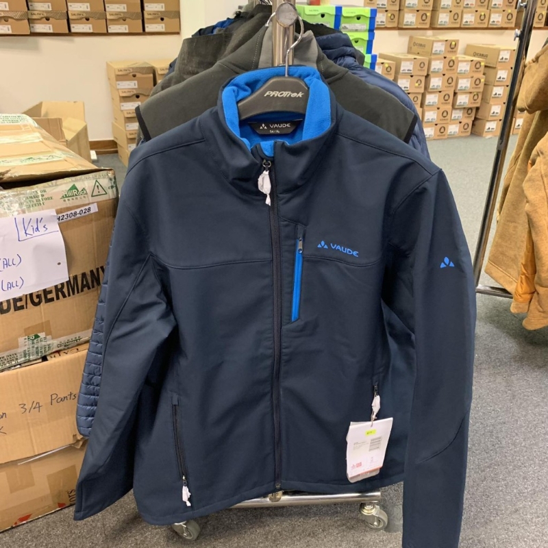 全場戶外運(yùn)動(dòng)服裝買2送1 3