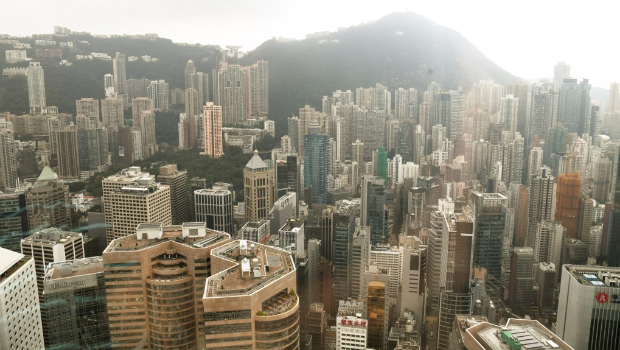 多名議員倡全面撤辣。