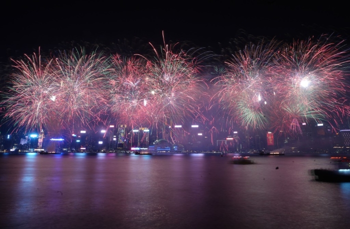 農(nóng)歷新年煙花匯演，歷時23分鐘。