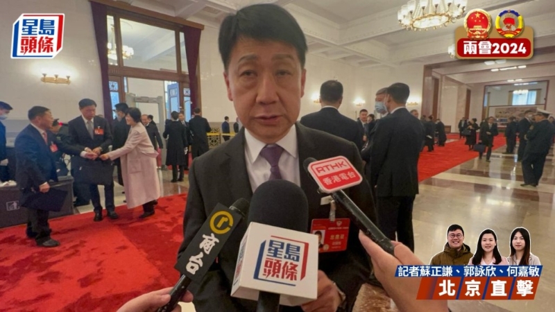 彭耀佳否認(rèn)月月放煙火“燒錢(qián)” 彭耀佳否認(rèn)月月放煙火“燒錢(qián)”