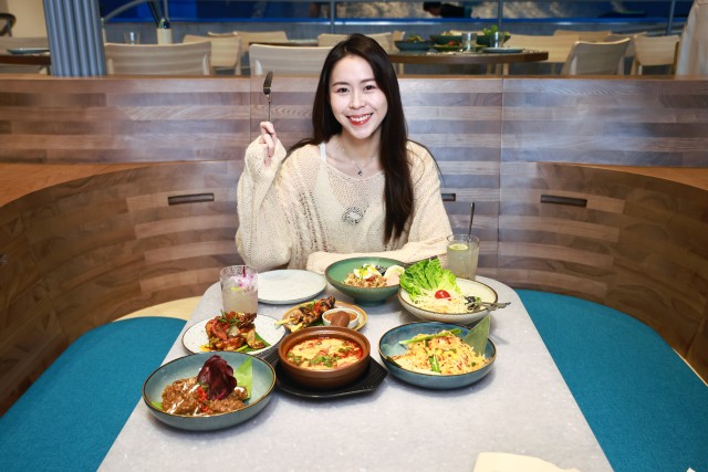 東南亞風(fēng)情餐飲酒吧