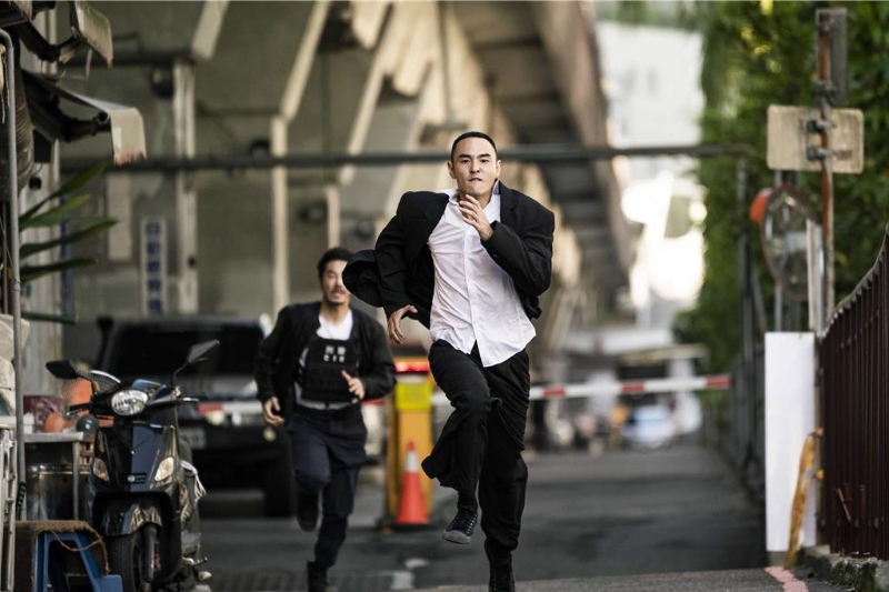 阮經(jīng)天 阮經(jīng)天