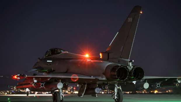 參與空襲的英軍戰(zhàn)機(jī) 參與空襲的英軍戰(zhàn)機(jī)