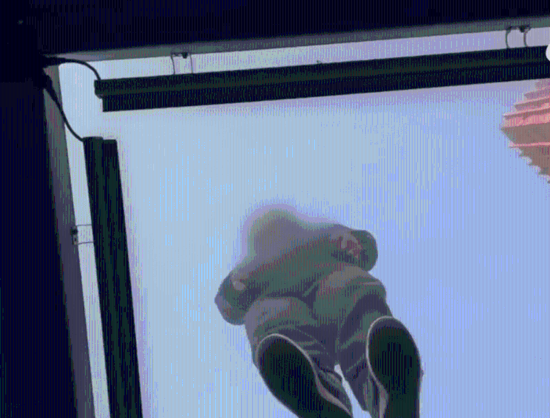 行人易走光被偷窺 行人易走光被偷窺