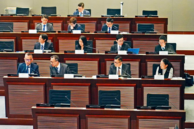 《維護(hù)國(guó)家安全條例草案》委員會(huì)昨開會(huì)審議修正案，并已全部審議完成。