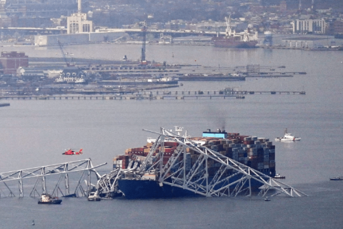 巴爾的摩的Francis Scott Key Bridge，26日凌晨遭一艘貨柜輪撞斷并隨即坍塌