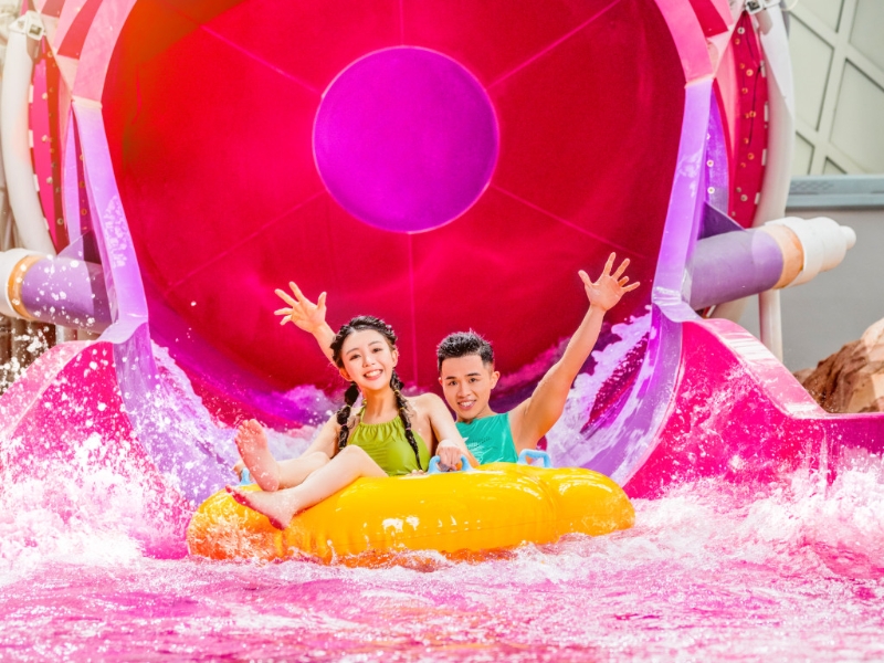 新濠影匯水上樂園 365天全年恒溫、買大送小