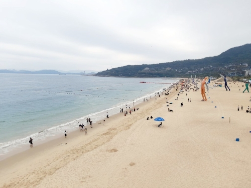 金色長(zhǎng)灘 金色長(zhǎng)灘