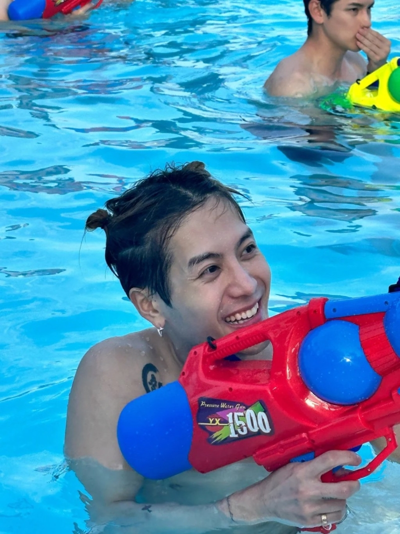 林峯老婆獨自去布吉狂歡？3