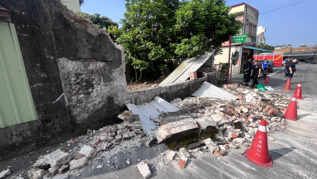 男徒步環(huán)島經(jīng)蘇花公路遇大震