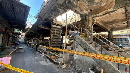 廢棄市場發(fā)生坍塌