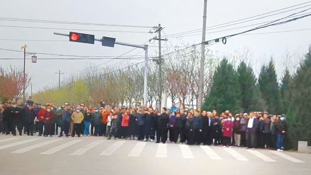馬英九5日參觀陝西楊陵馬援祠 馬英九5日參觀陝西楊陵馬援祠